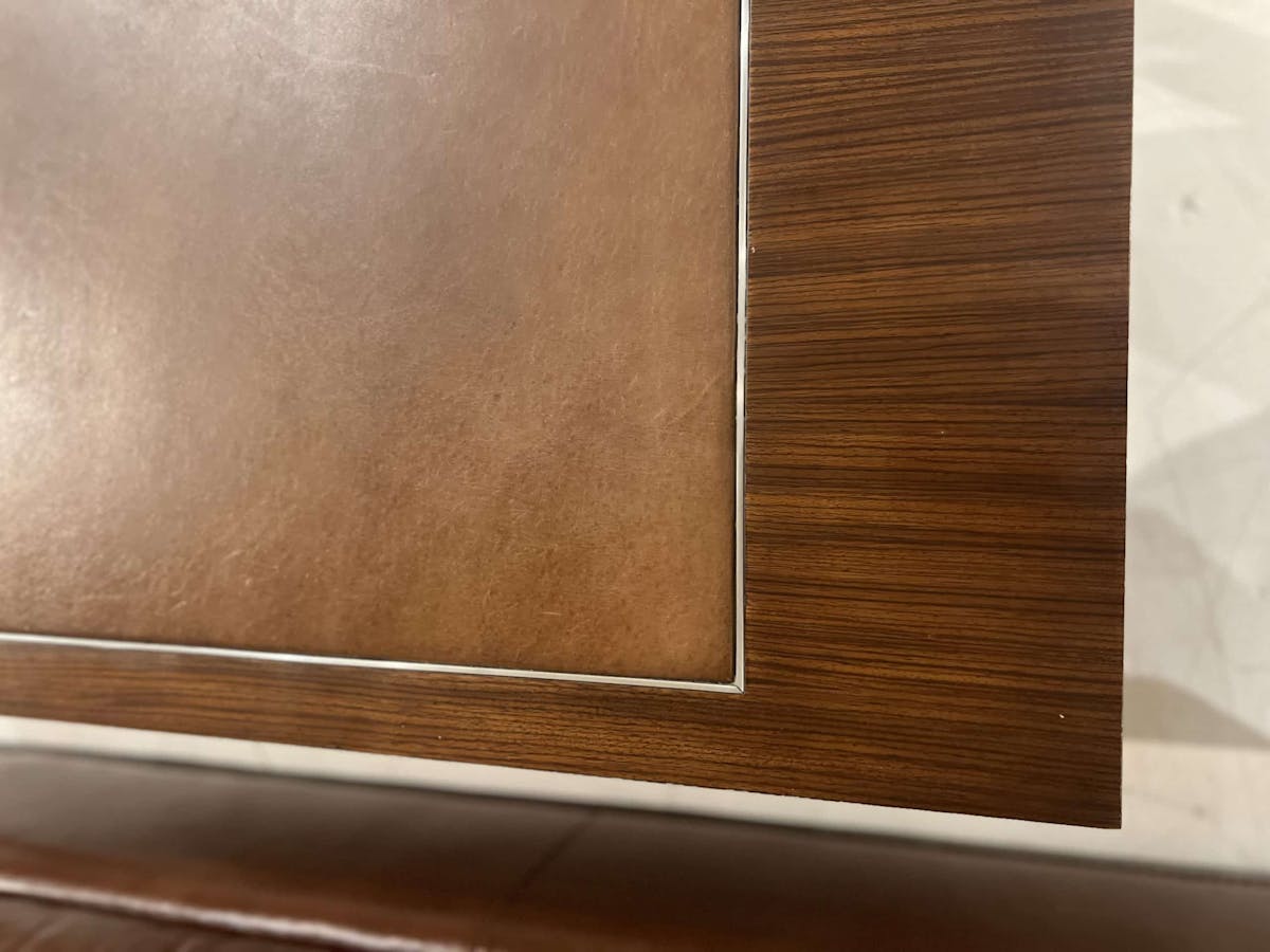 *Century 85H601 Table *Century 85H601 Table