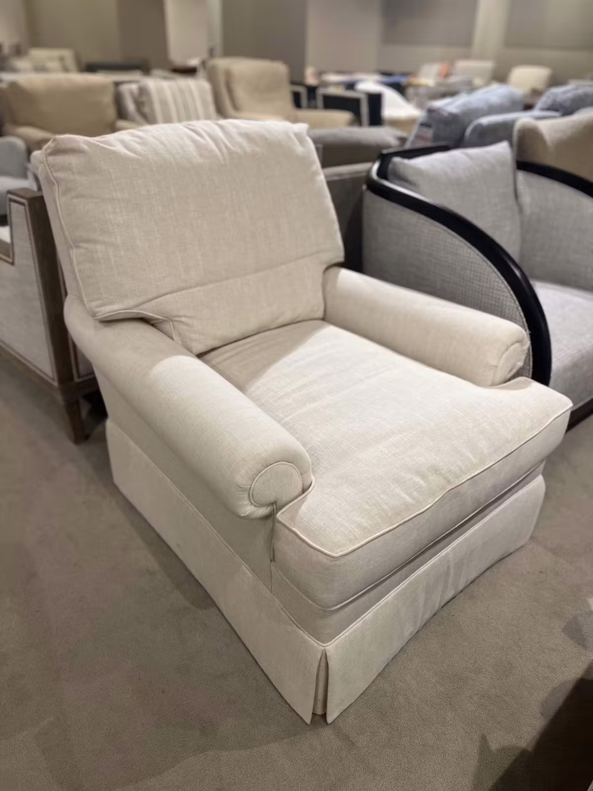 *Hickory Chair 430024360812 Chair *Hickory Chair 430024360812 Chair
