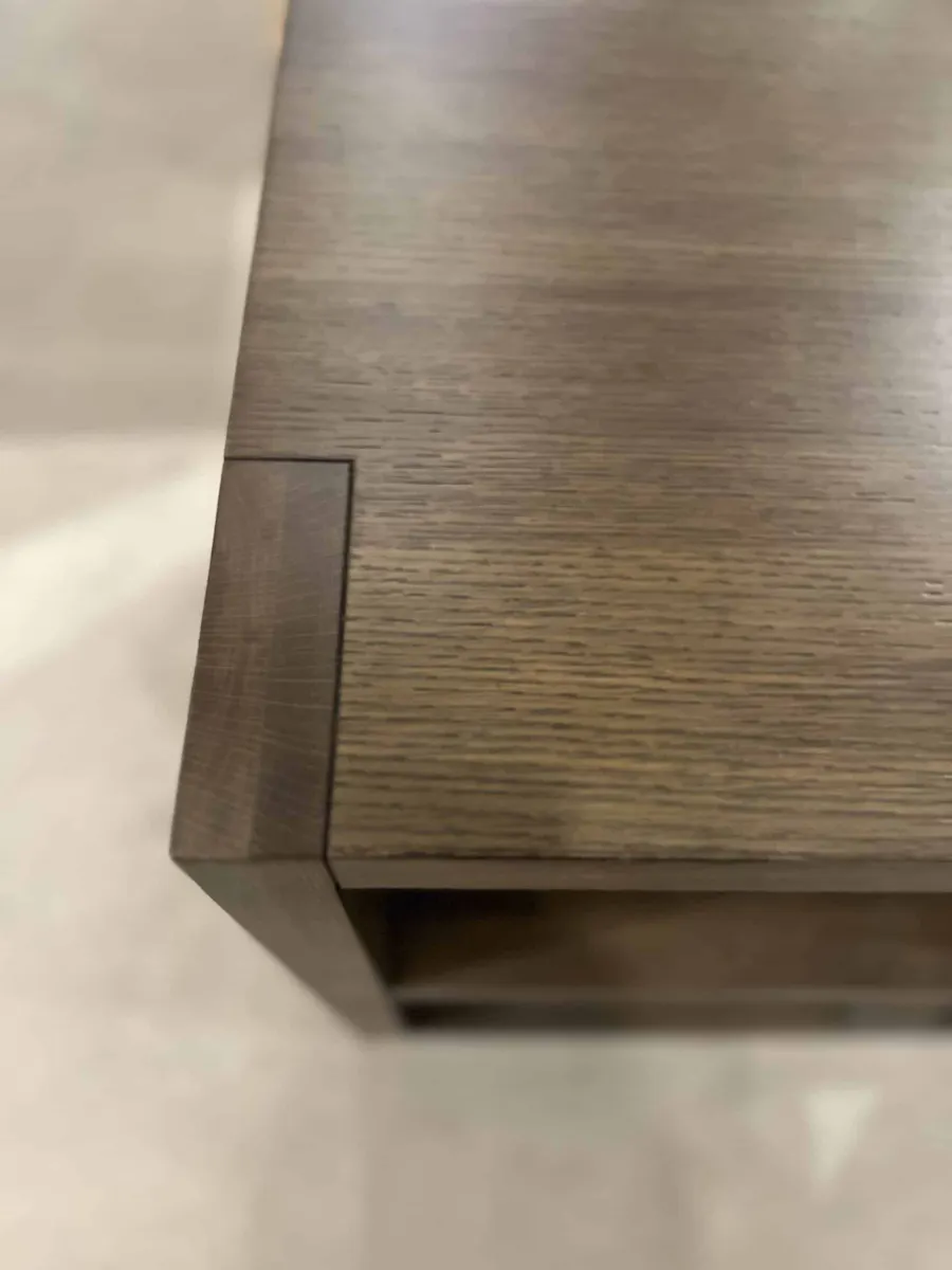 Century B31-622/130 Carino Side Table Century B31-622/130 Carino Side Table