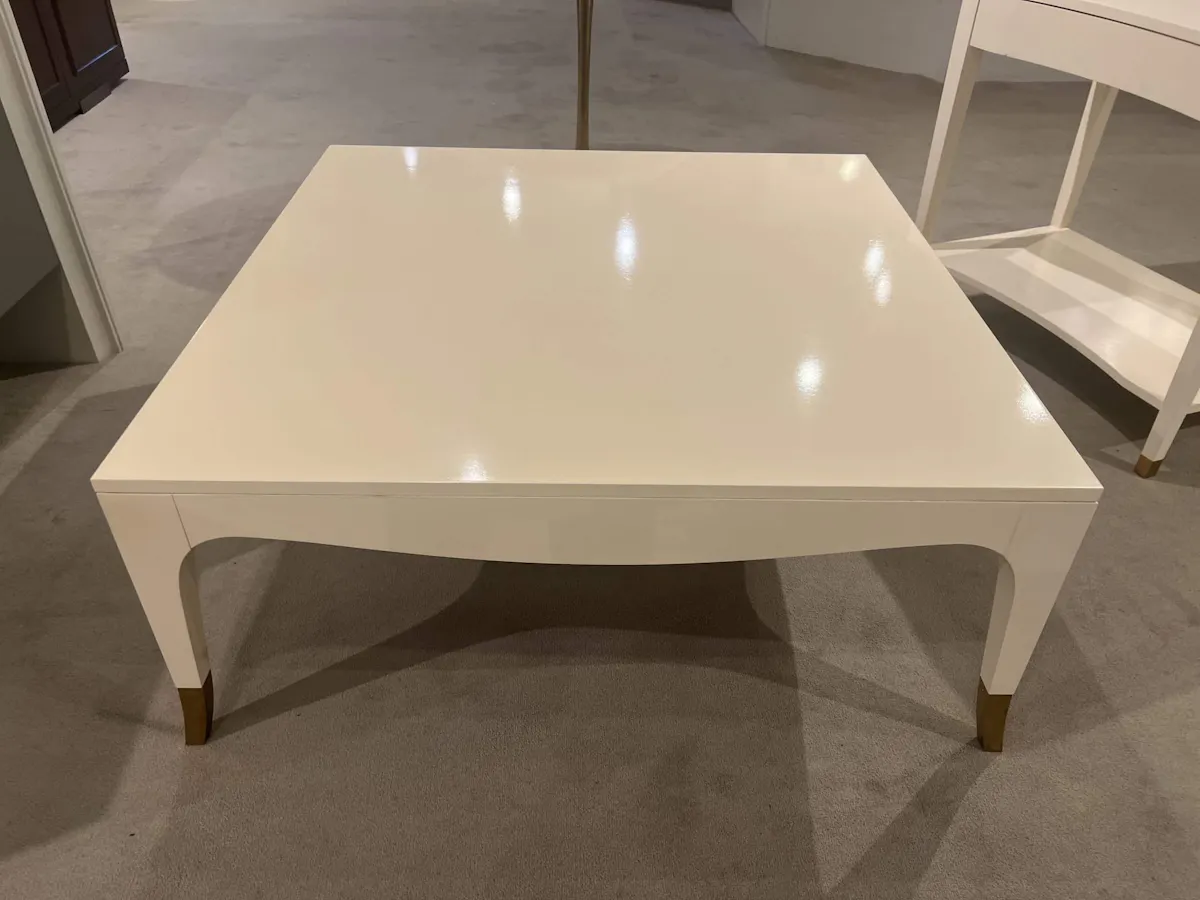 Highland House HH19-650C/20 Clarke Cocktail Table Highland House HH19-650C/20 Clarke Cocktail Table
