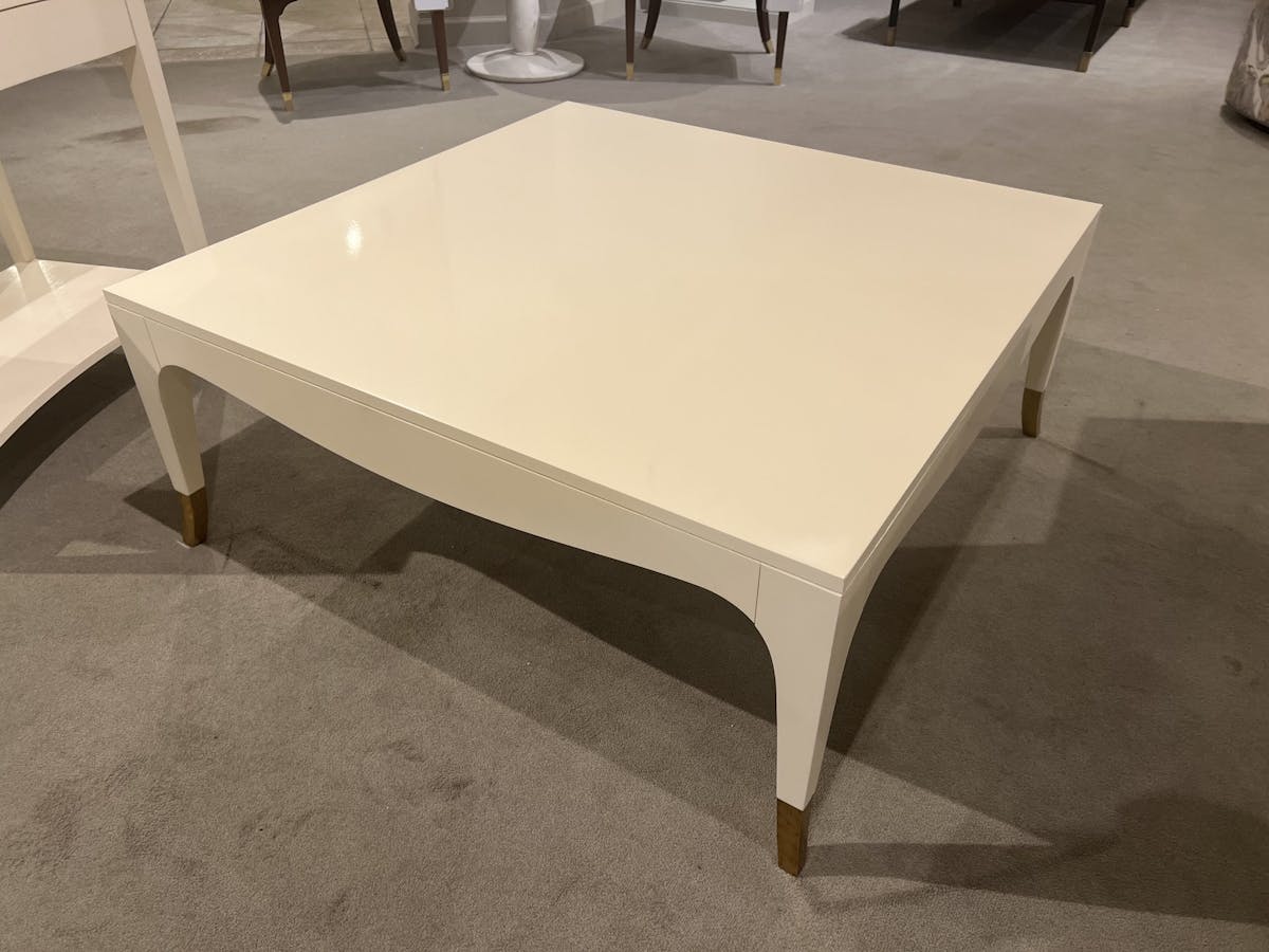 Highland House HH19-650C/20 Clarke Cocktail Table Highland House HH19-650C/20 Clarke Cocktail Table