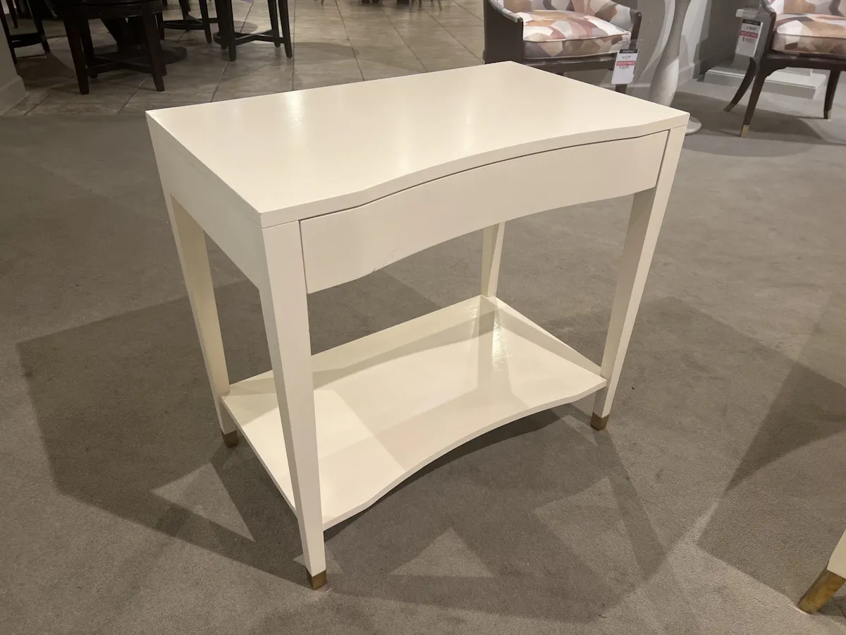 Highland House HH26-196/40 Stockwell Bedside Table Highland House HH26-196/40 Stockwell Bedside Table