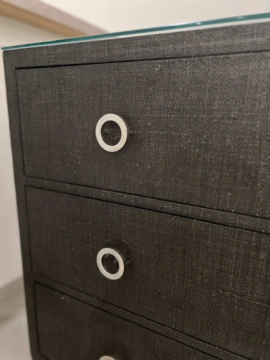 Century CT5019-BK/150 Charleston Side Chest Century CT5019-BK/150 Charleston Side Chest