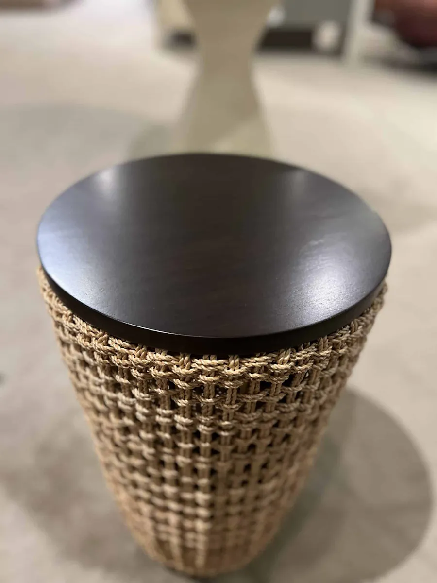 Century CT2043-JV/130 Devine Woven Spot Table Century CT2043-JV/130 Devine Woven Spot Table