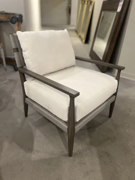 Century CT6053/50 Bryson Lounge Chair Century CT6053/50 Bryson Lounge Chair