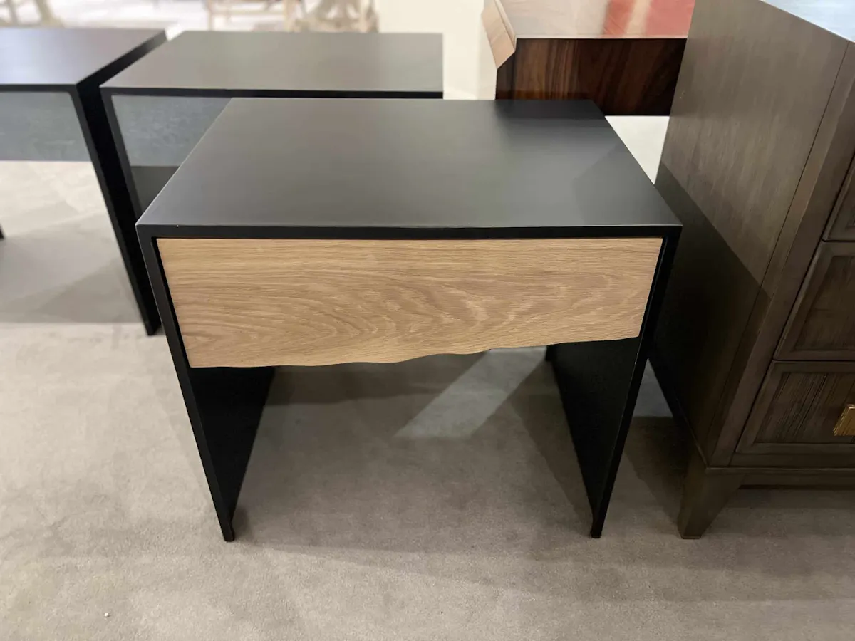 Century SF6210/160 Open Sky Side Table Natural Century SF6210/160 Open Sky Side Table Natural