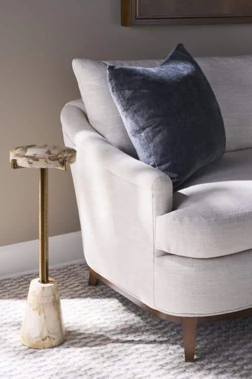 Century Furniture SG9-2137-2 Ashford Sofa Century Furniture SG9-2137-2 Ashford Sofa