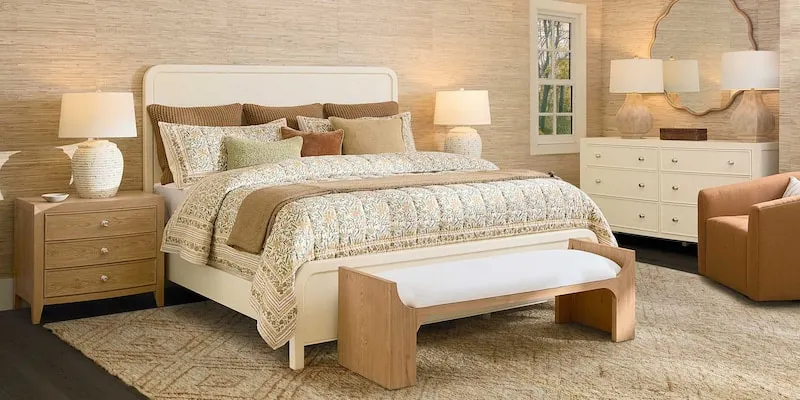 Bassett Furniture 2944-K169 Newbury King Panel Bed Bassett Furniture 2944-K169 Newbury King Panel Bed