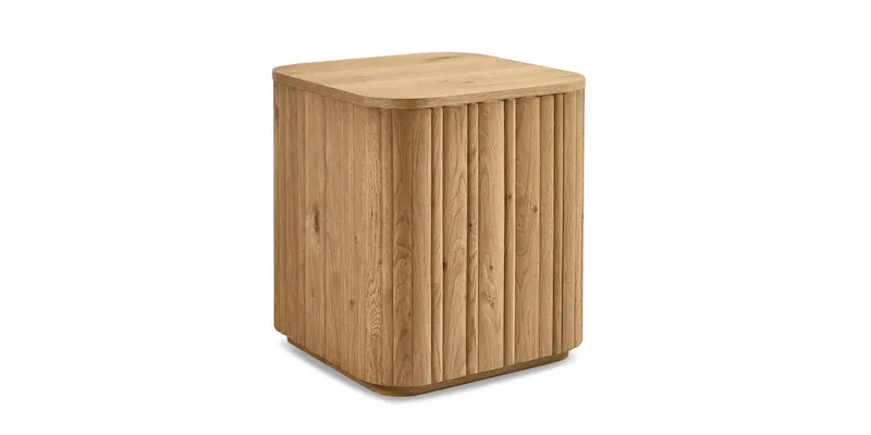 Bassett Furniture 6530-0661 Andora Square Plinth End Table