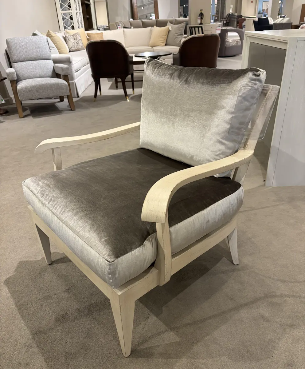 Century 11-2153/190 Valyn Chair Century 11-2153/190 Valyn Chair