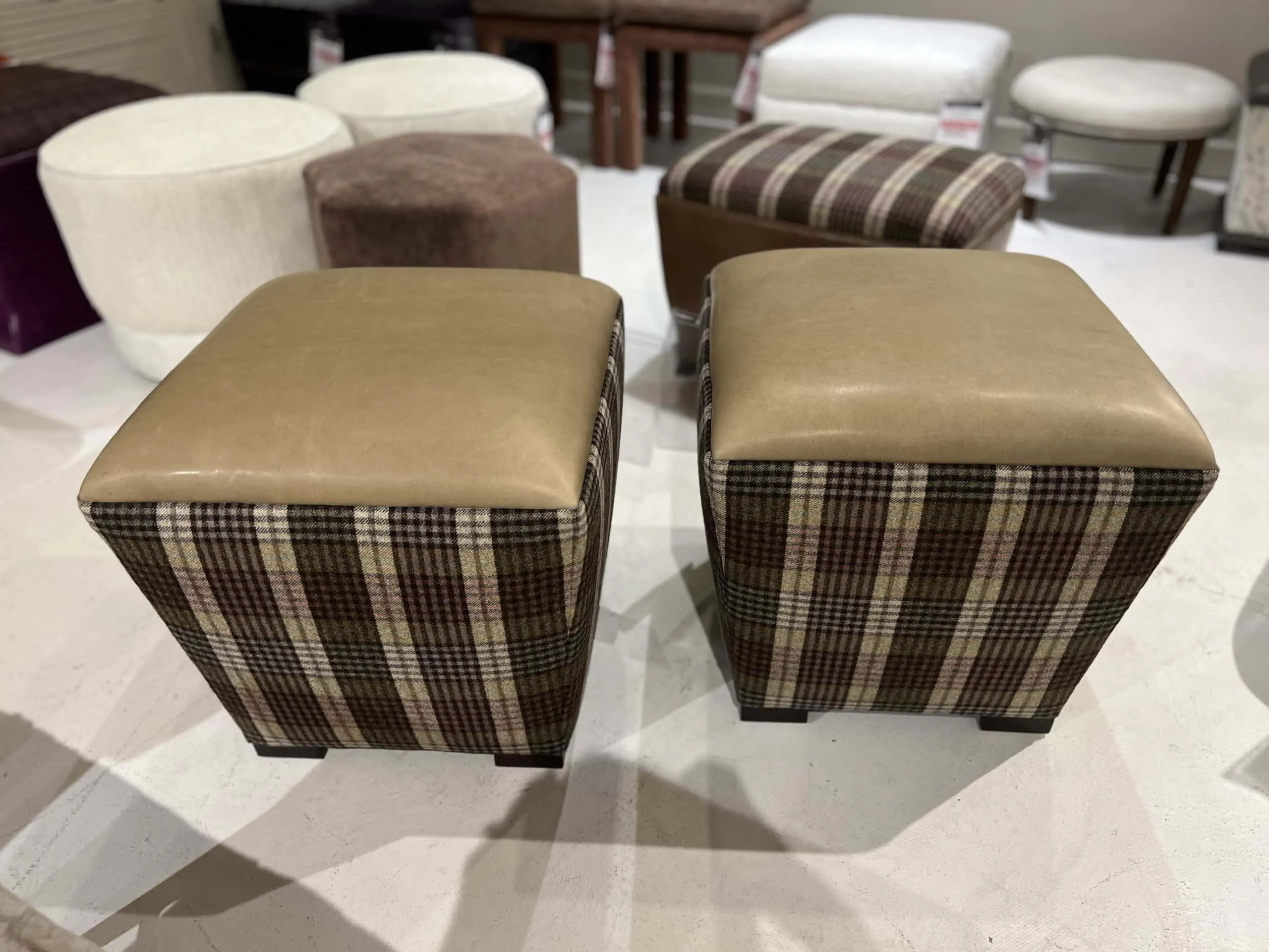 Hancock and Moore 5423/385,386 Achieve Ottoman