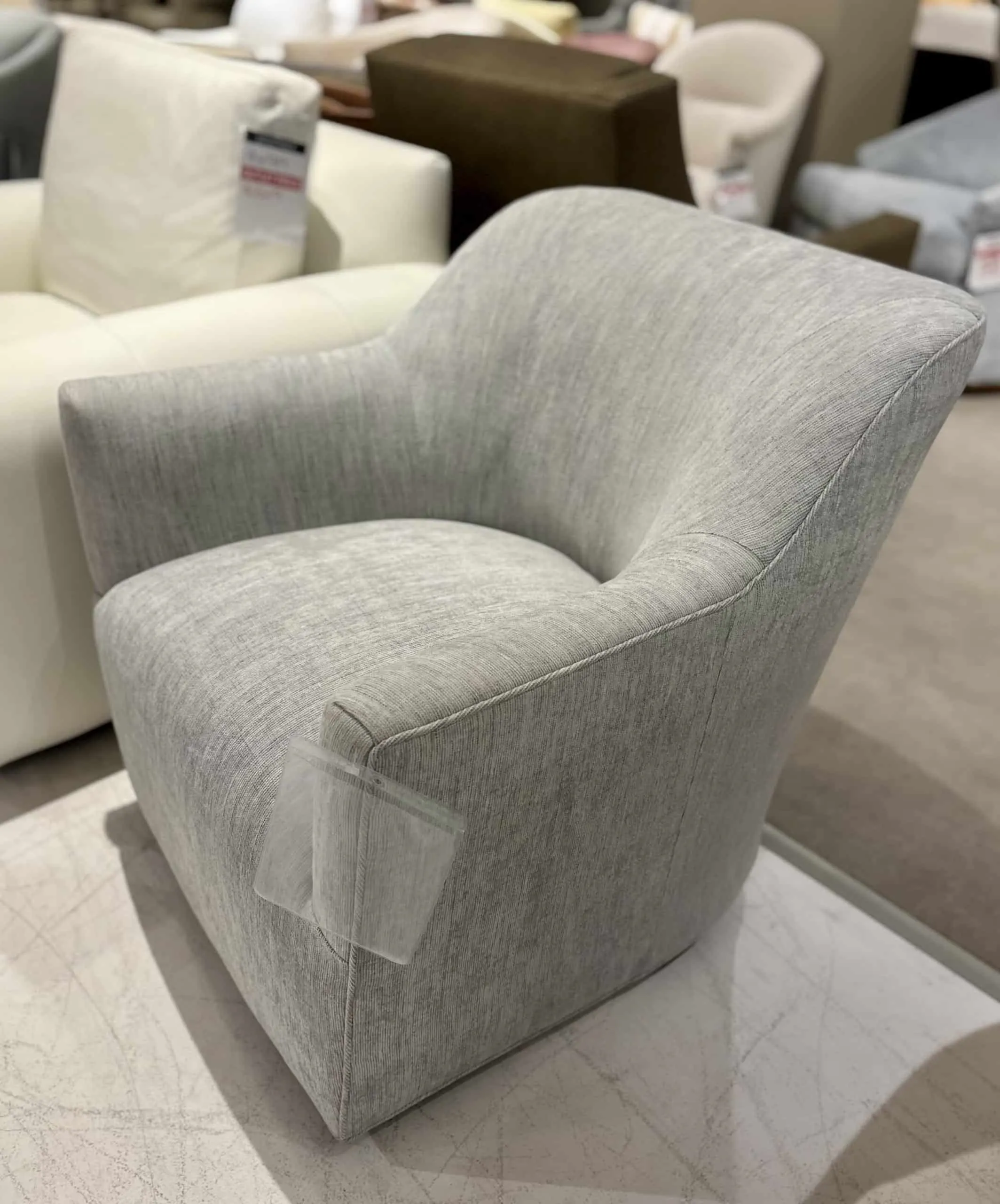 Jessica Charles 5168-S/001 Walton Swivel Chair
