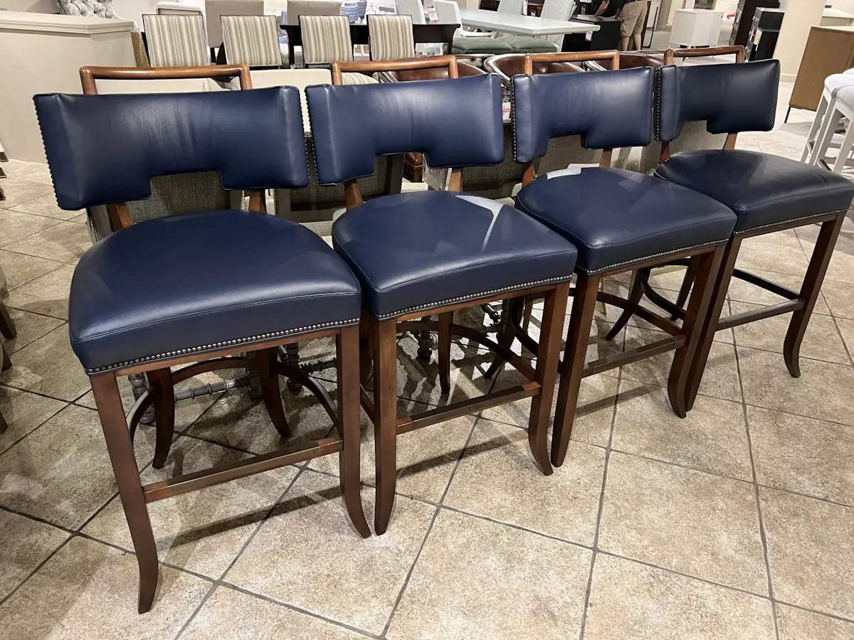 Hickory Chair HC3409-04/70 Saint Giorgio Bar Stool Hickory Chair HC3409-04/70 Saint Giorgio Bar Stool