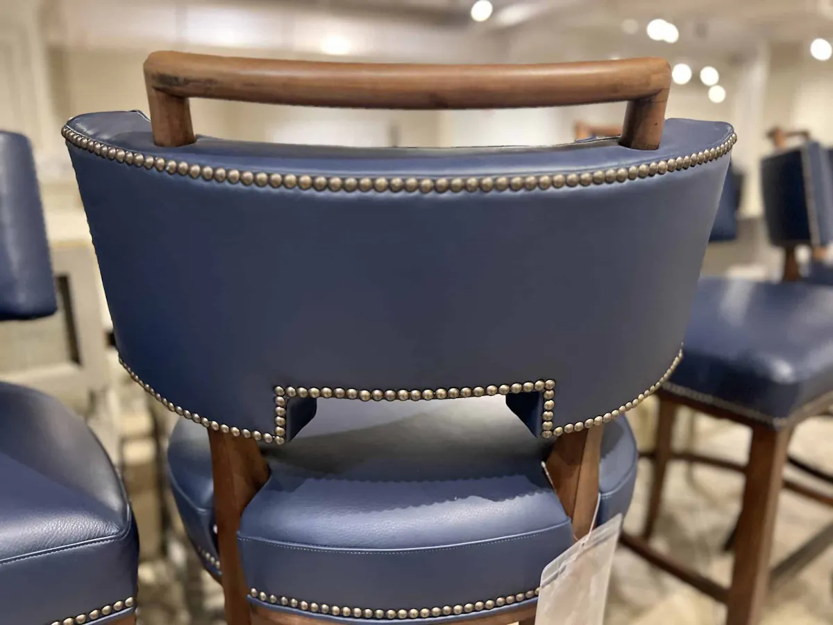 Hickory Chair HC3409-04/70 Saint Giorgio Bar Stool Hickory Chair HC3409-04/70 Saint Giorgio Bar Stool