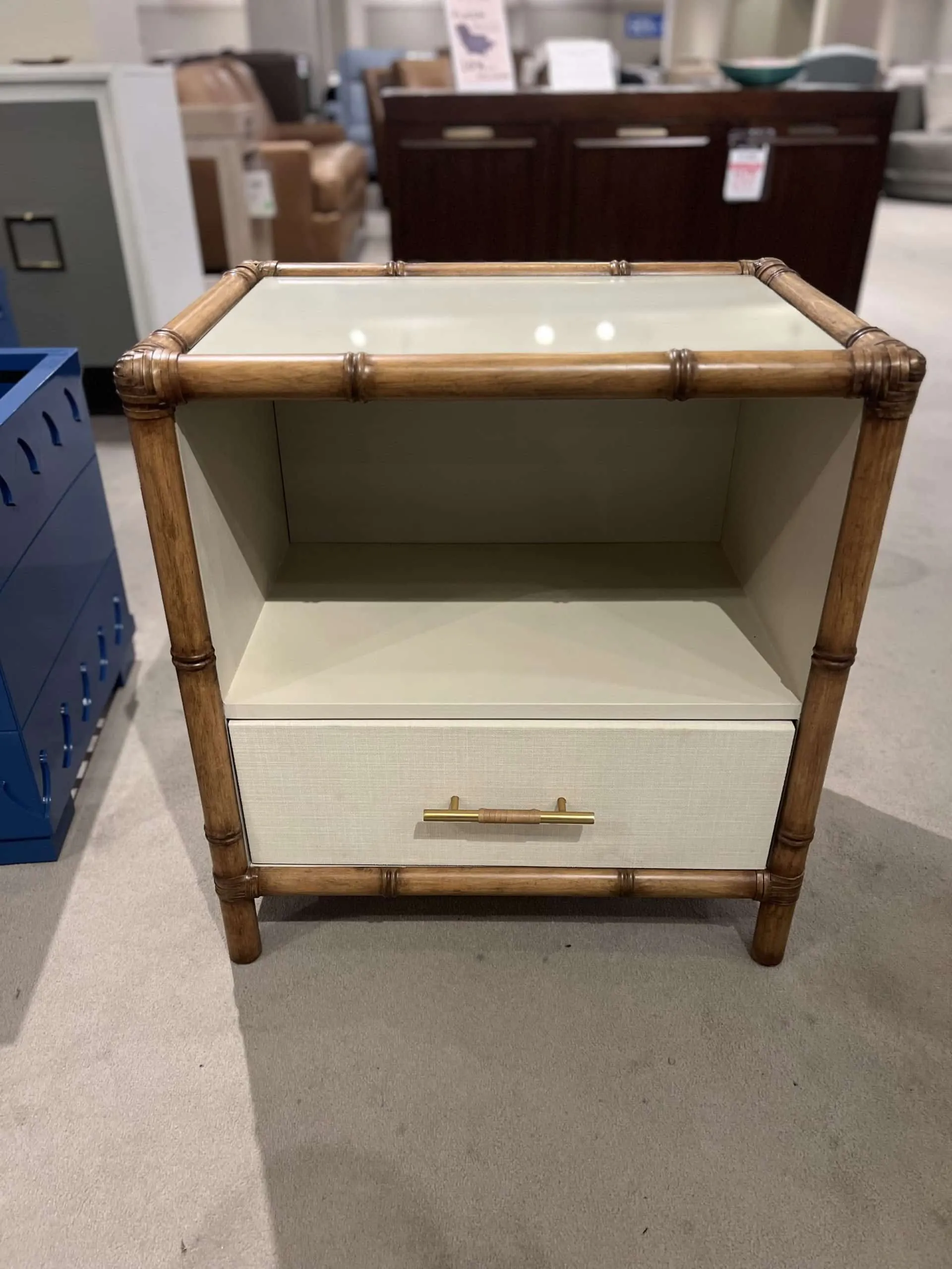 Century CTA-6156-V1/80 Single Drawer Nightstand