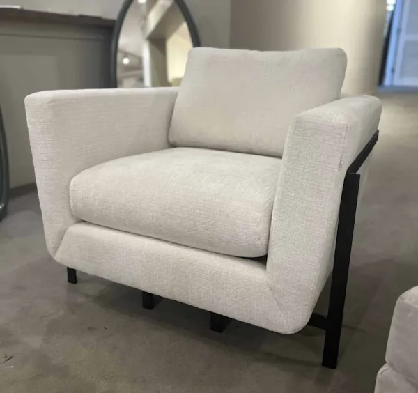 Century LTD5300-6/50 Vince Chair Century LTD5300-6/50 Vince Chair
