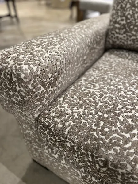 Century LTD7100-6/240 Great Room Chair Century LTD7100-6/240 Great Room Chair