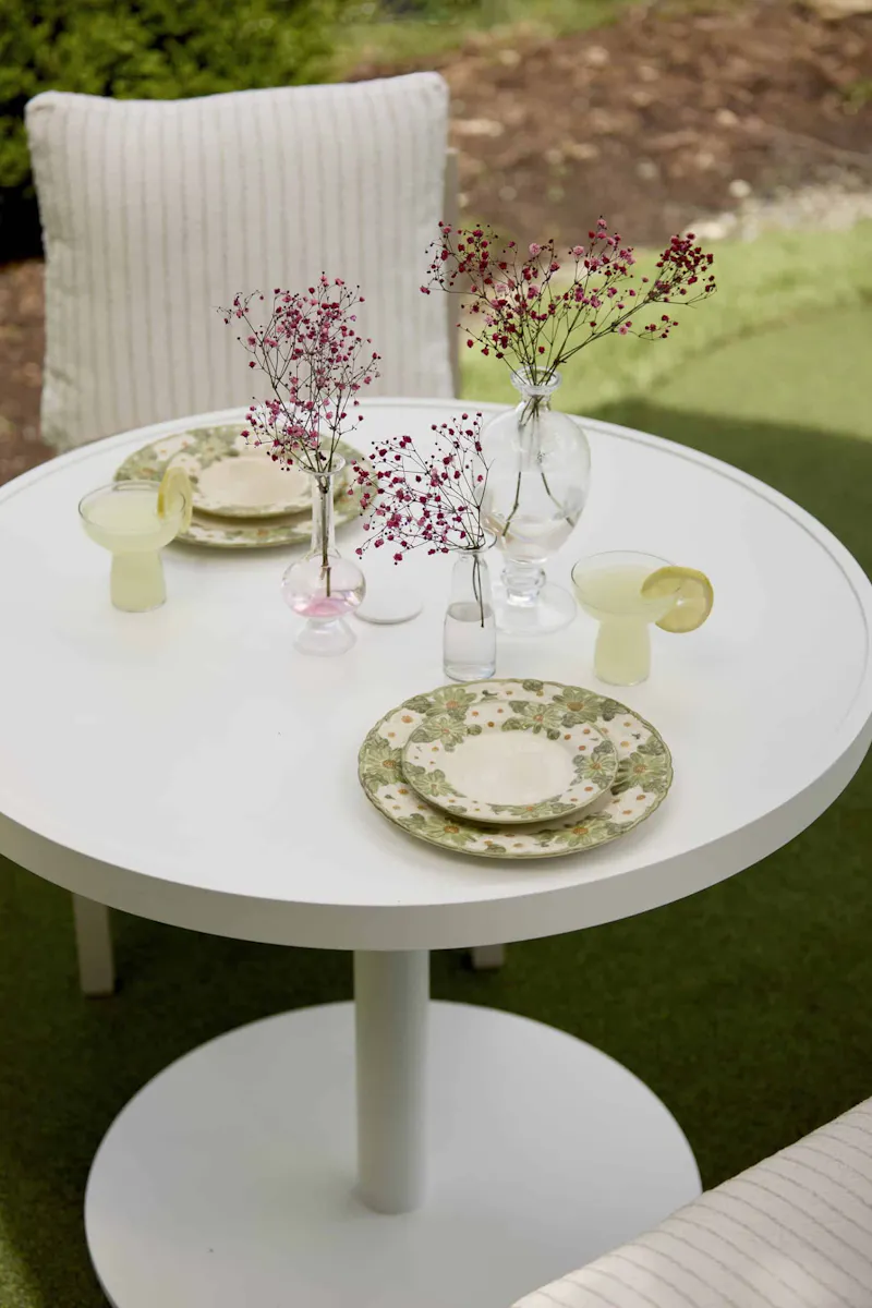 Lane Venture 472-36PED Bailey Tables 36" Round Pedestal Table Lane Venture 472-36PED Bailey Tables 36" Round Pedestal Table