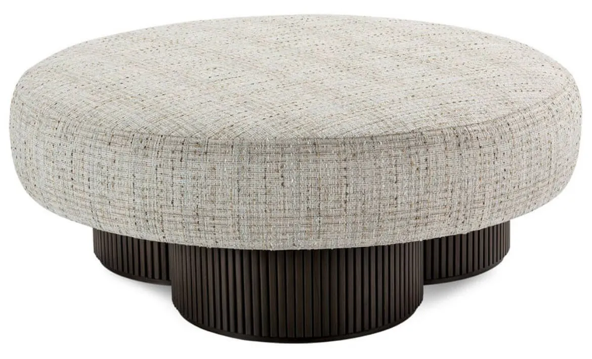 Rowe Furniture R122-005 Kindred Round Ottoman Rowe Furniture R122-005 Kindred Round Ottoman