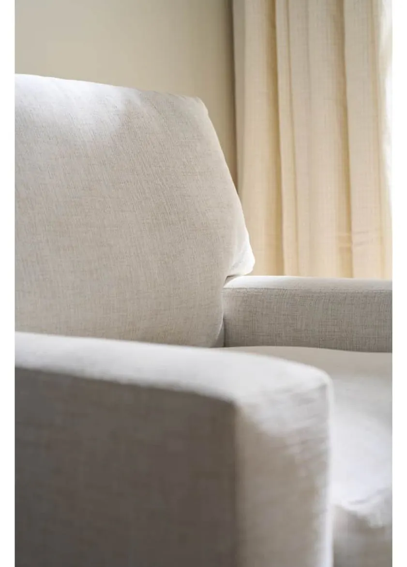 Rowe Furniture CC-CHAIR-RC Comfort and Craft Chair Rowe Furniture CC-CHAIR-RC Comfort and Craft Chair