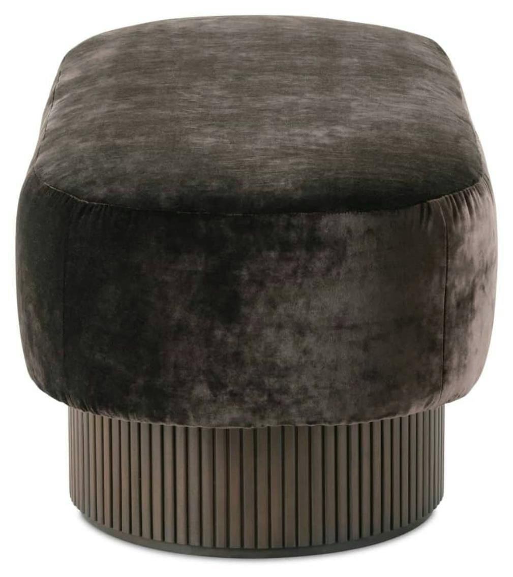 Rowe Furniture R124-005 Kindred Oval Ottoman Rowe Furniture R124-005 Kindred Oval Ottoman