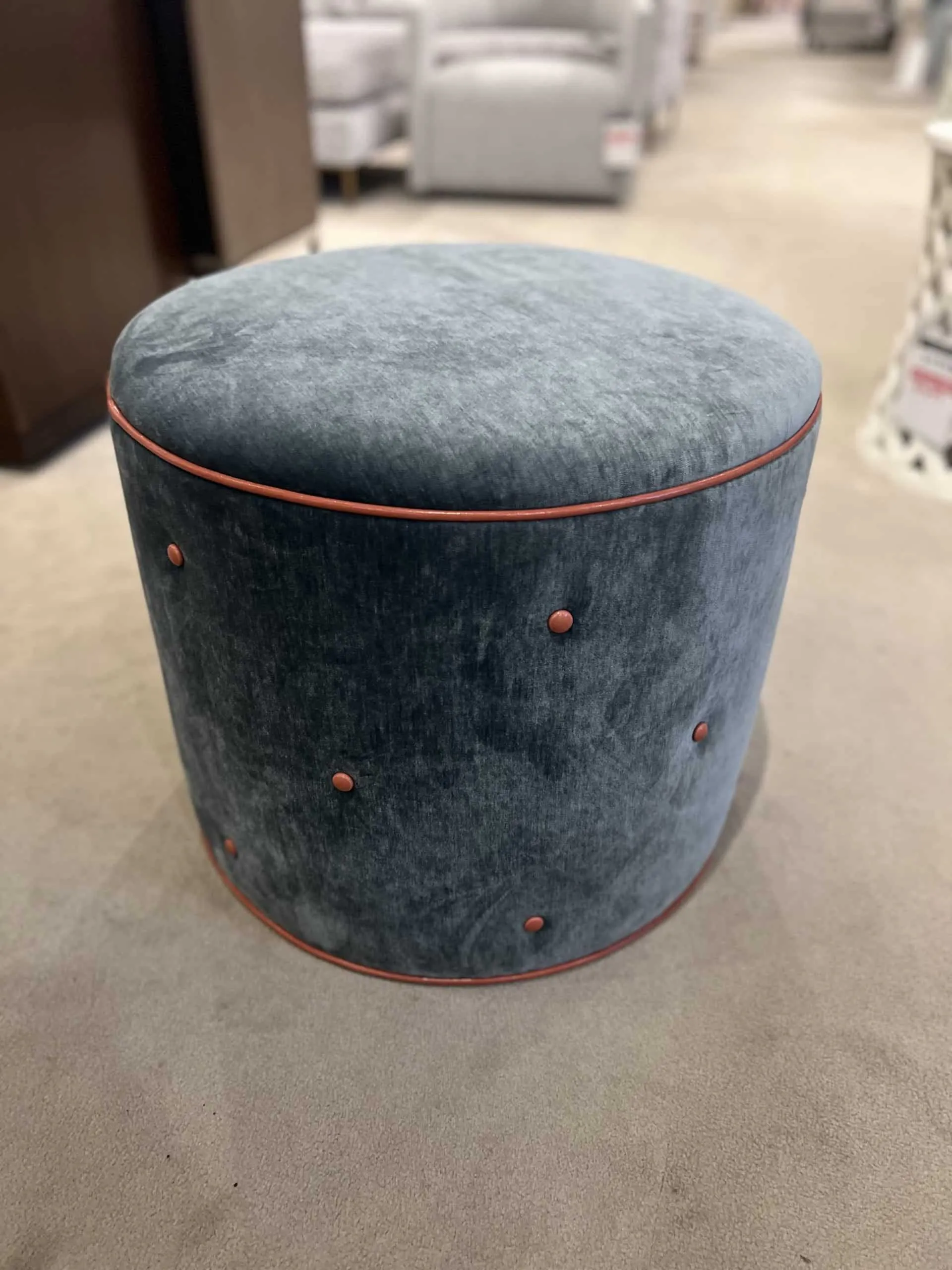 Jessica Charles 8901-T/10407 Lucy Ottoman