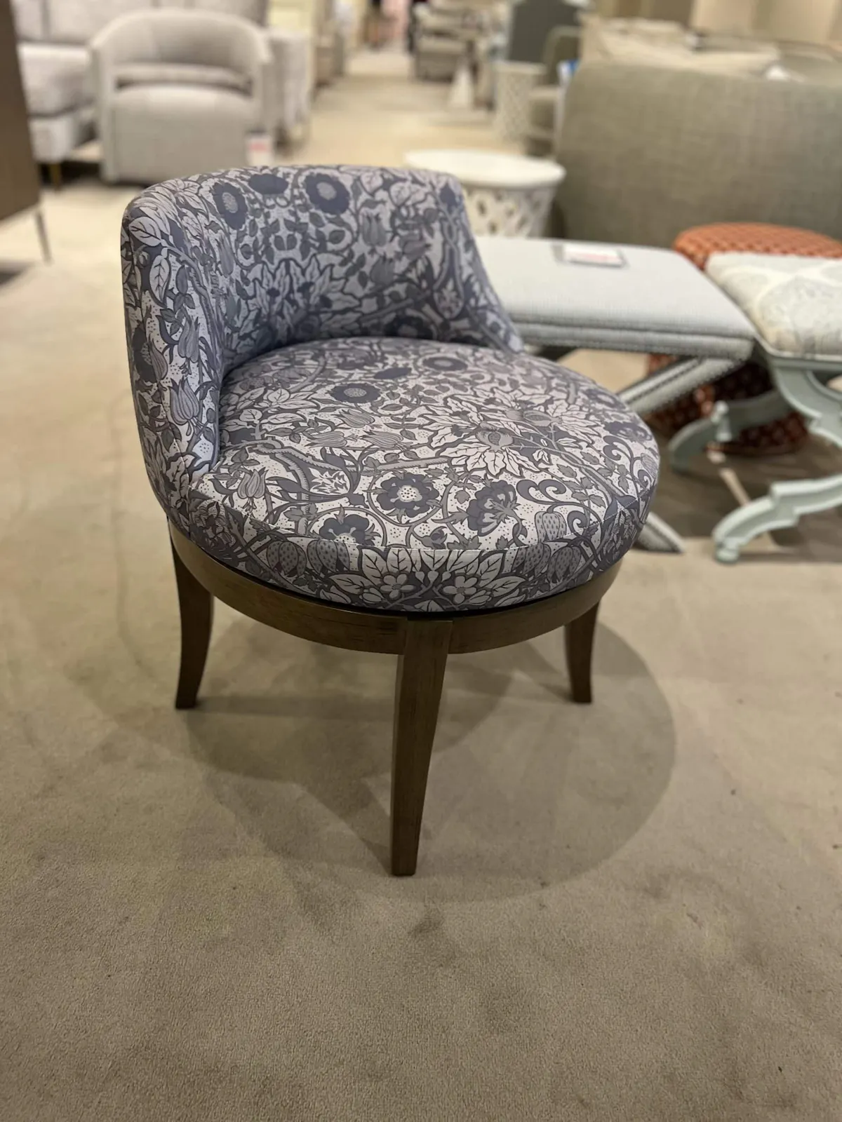 Jessica Charles 356-MS/10403 Jacqueline Memory Swivel Chair Jessica Charles 356-MS/10403 Jacqueline Memory Swivel Chair