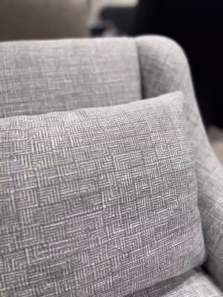 Jessica Charles 4625-S/10376 Cecelia Swivel Chair Jessica Charles 4625-S/10376 Cecelia Swivel Chair