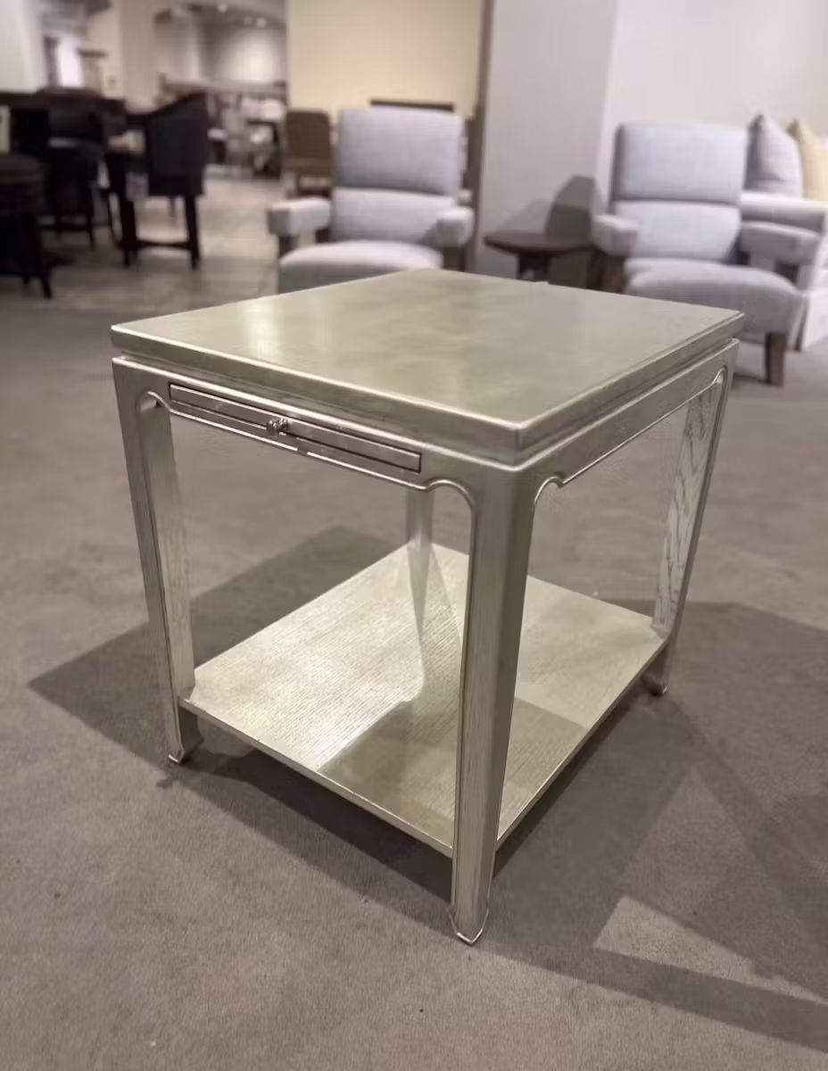 Highland House HH19-607E/30 Hutton End Table Highland House HH19-607E/30 Hutton End Table