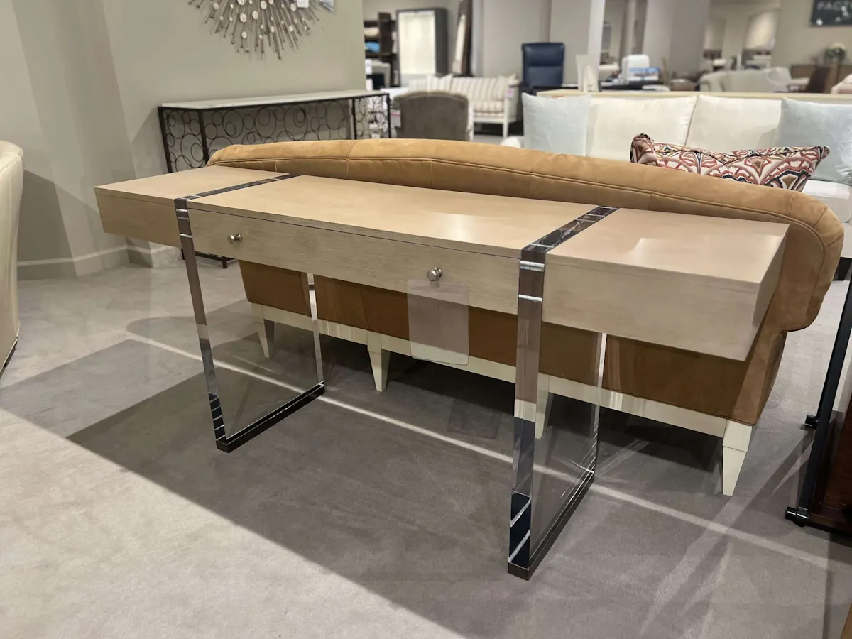 Century CP9-8002/30 Gramercy Console Century CP9-8002/30 Gramercy Console