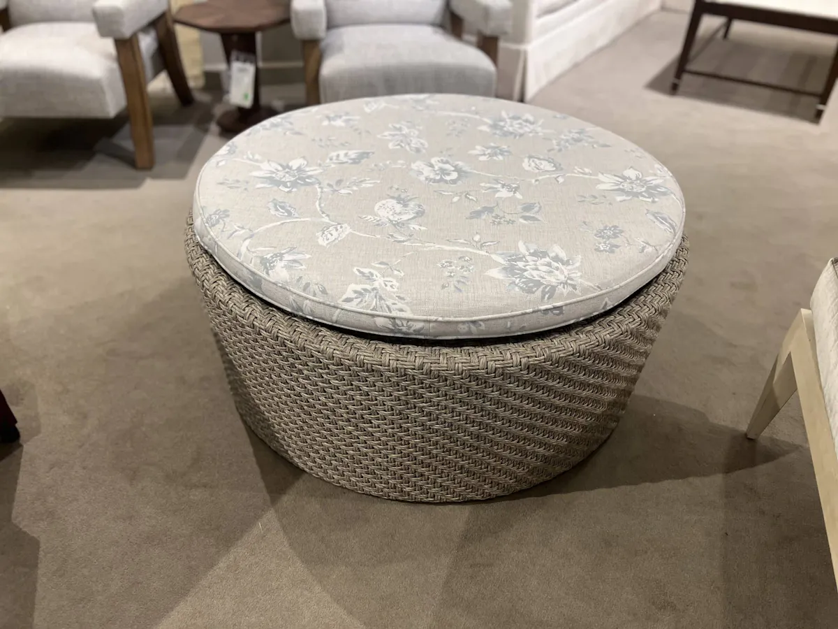 Hickory Chair HCD8778-30/320 Yara Cocktail Ottoman Hickory Chair HCD8778-30/320 Yara Cocktail Ottoman