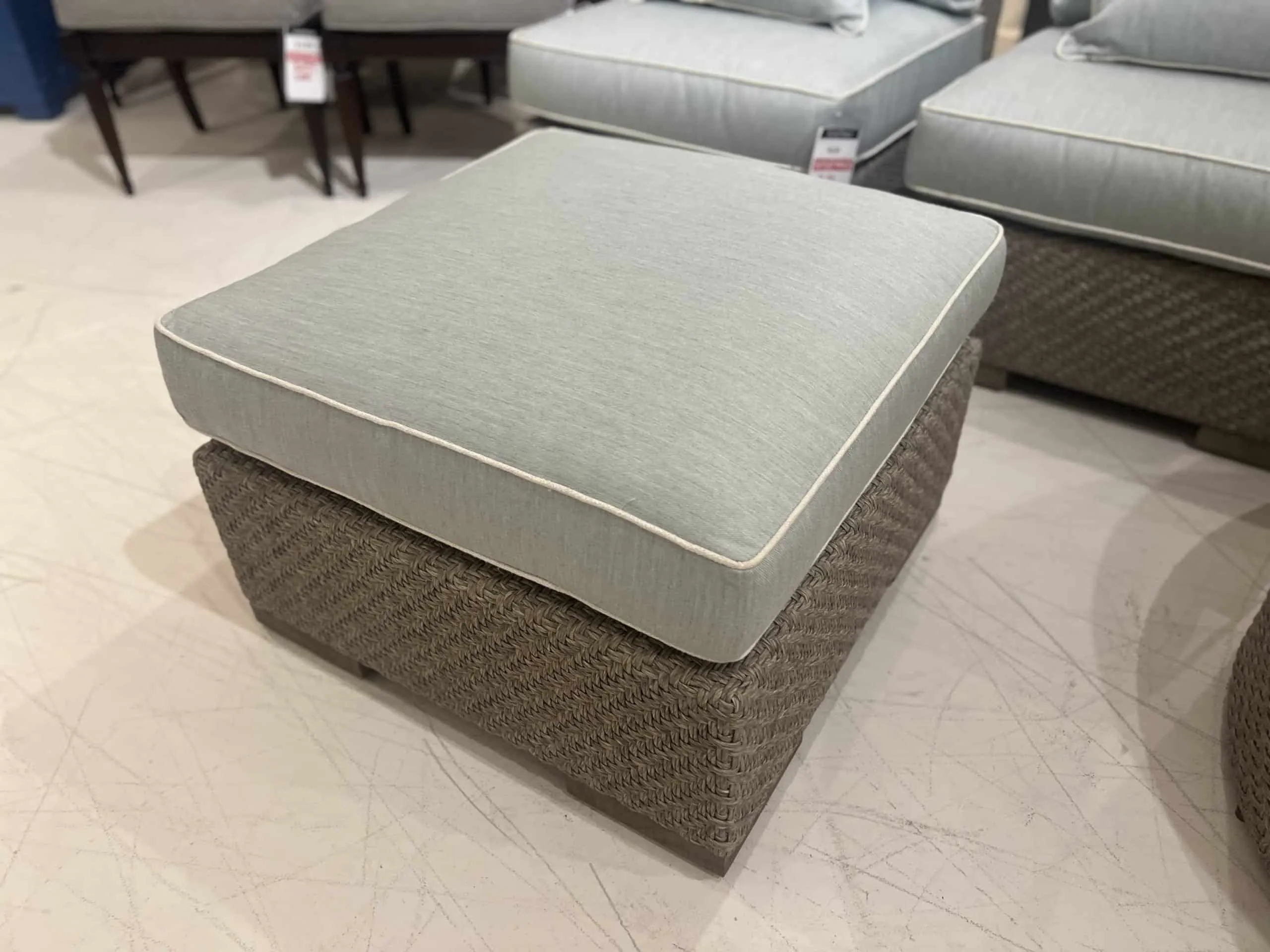 Hickory Chair HCD8700-29/310 Yara Square Ottoman