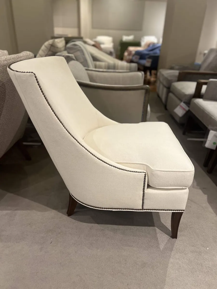 Hickory Chair HC1622-24/50 Haddon Lounge Chair Hickory Chair HC1622-24/50 Haddon Lounge Chair