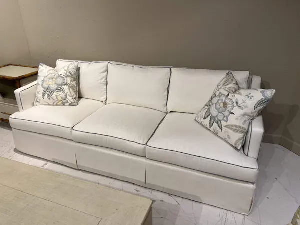 Hickory Chair HC3422-90/130 Meredith Sofa Hickory Chair HC3422-90/130 Meredith Sofa