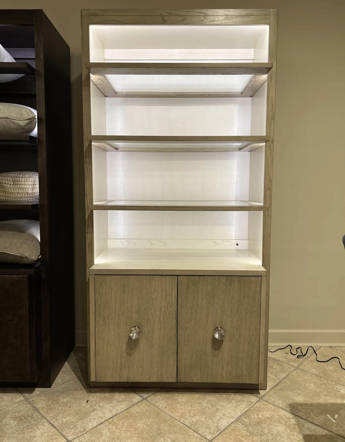 Hickory Chair HC3096-72/120 Sharon Bookcase Hickory Chair HC3096-72/120 Sharon Bookcase