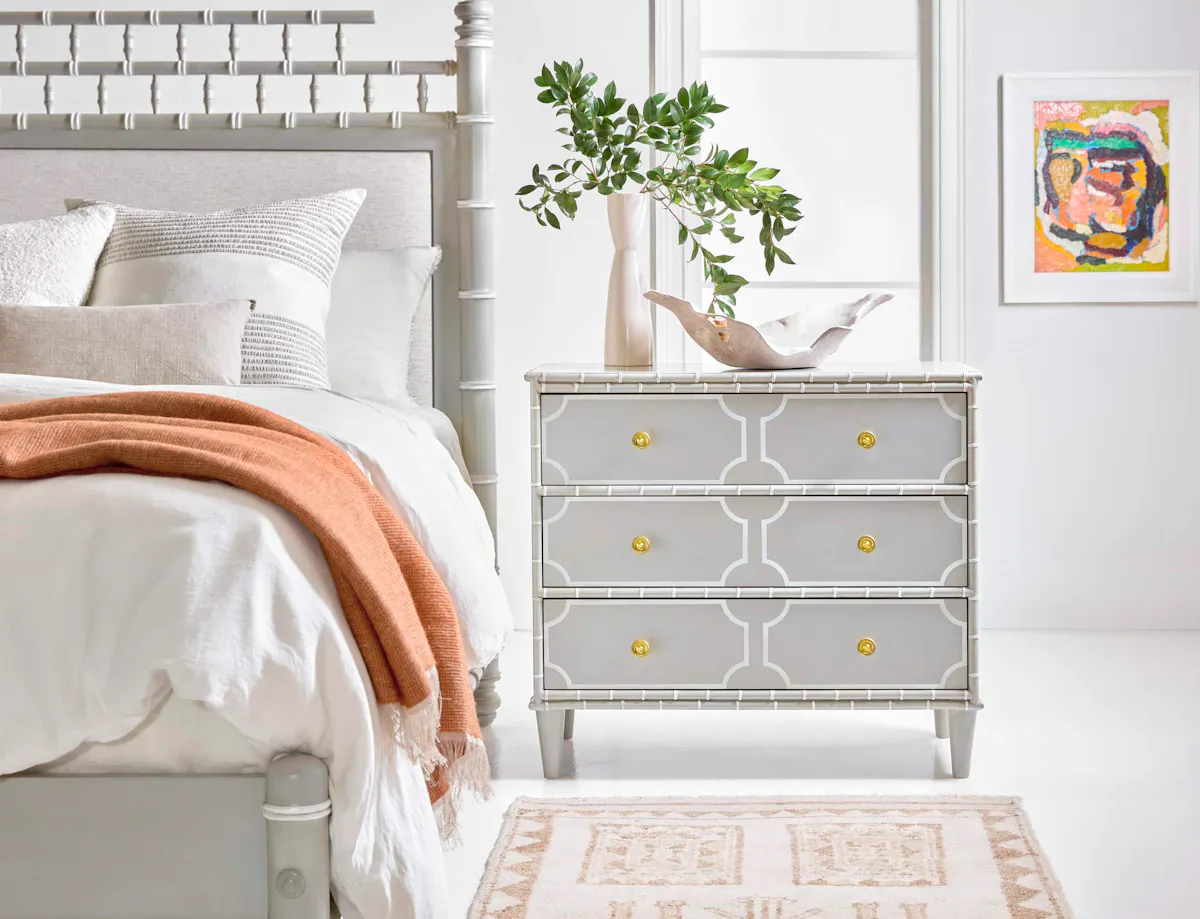 Somerset Bay SB541 Greenwich Bedside Chest Somerset Bay SB541 Greenwich Bedside Chest