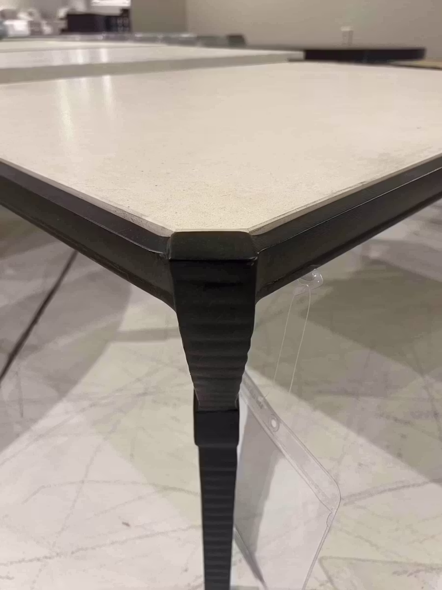 Century D12-86-1/70,80,90 Andalusia Cocktail Table Century D12-86-1/70,80,90 Andalusia Cocktail Table