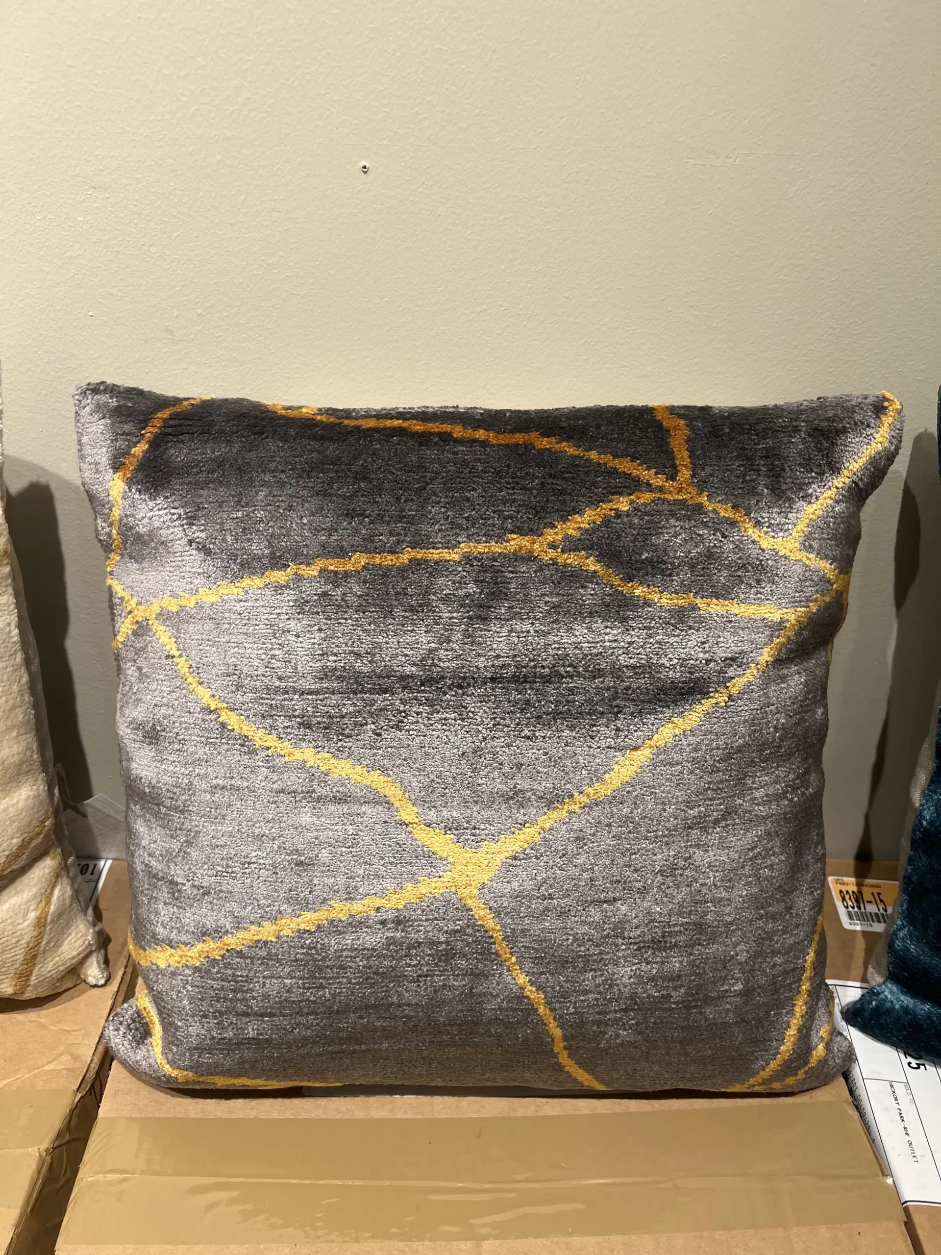 Maitland-Smith 8399-15/140 Kintsugi Charcoal Pillow