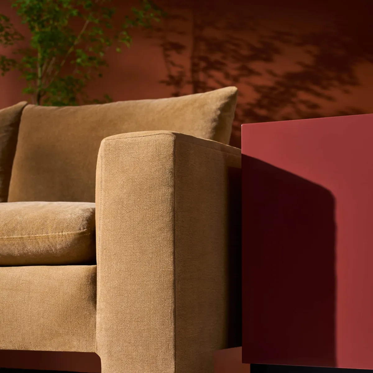 Caracole UPH-425V-014-A Devon 98" Sofa Camel Caracole UPH-425V-014-A Devon 98" Sofa Camel