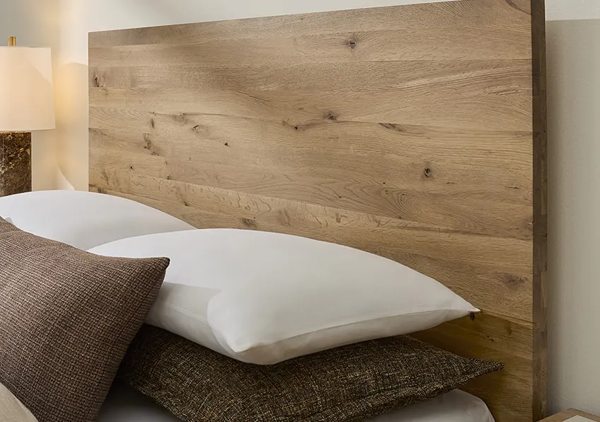 Artisan & Post 192-669-966-944-MS2 Cal King Plank Bed In Natural Oak Artisan & Post 192-669-966-944-MS2 Cal King Plank Bed In Natural Oak