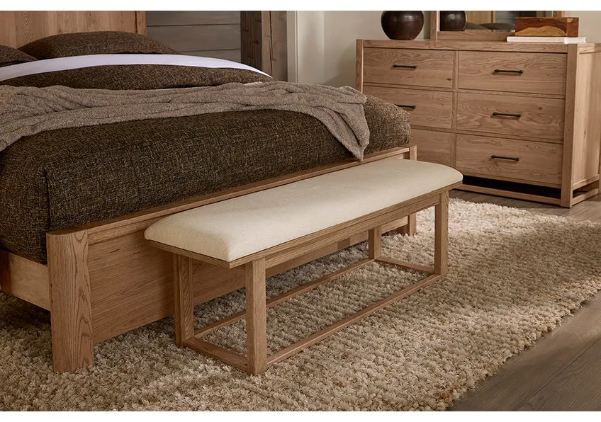 Vaughan Bassett 842-080I Ivory Cream Upholstered Bench In Blond Oak Vaughan Bassett 842-080I Ivory Cream Upholstered Bench In Blond Oak