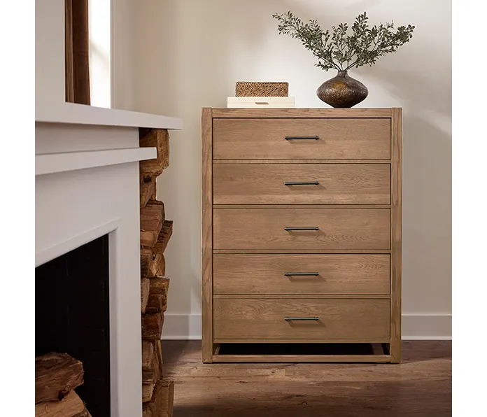 Vaughan Bassett 842-115 5 Drawer Chest In Blond Oak Vaughan Bassett 842-115 5 Drawer Chest In Blond Oak