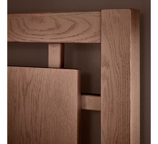 Vaughan Bassett 842-557-050B-502-555 Queen Floating Panel Bed With Footboard Storage In Blond Oak Vaughan Bassett 842-557-050B-502-555 Queen Floating Panel Bed With Footboard Storage In Blond Oak