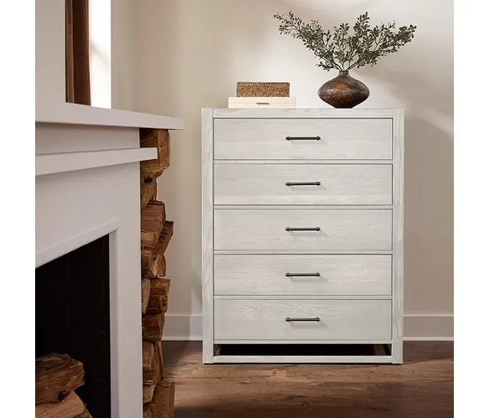 Vaughan Bassett 844-115 5 Drawer Chest In Soft White Oak Vaughan Bassett 844-115 5 Drawer Chest In Soft White Oak