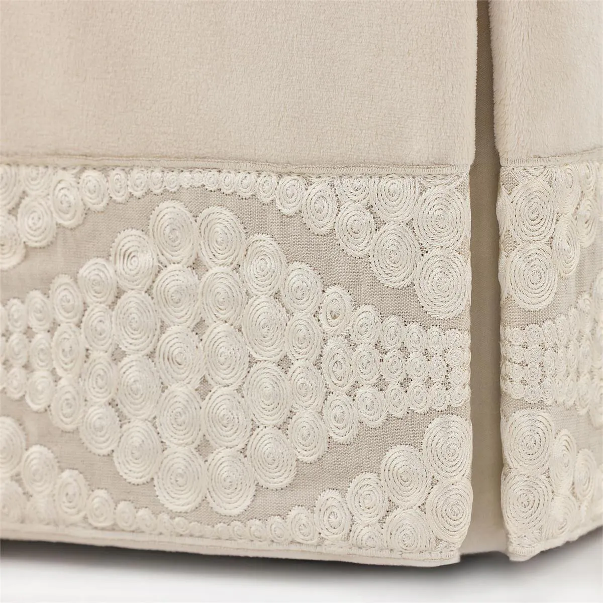 John Richard AMQ-1222-1130-AS Chelsea Ottoman - 1130 John Richard AMQ-1222-1130-AS Chelsea Ottoman - 1130
