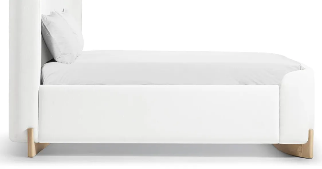 Jonathan Charles 500600-BLO-K-F067 Keel Upholstered US King Bed Jonathan Charles 500600-BLO-K-F067 Keel Upholstered US King Bed