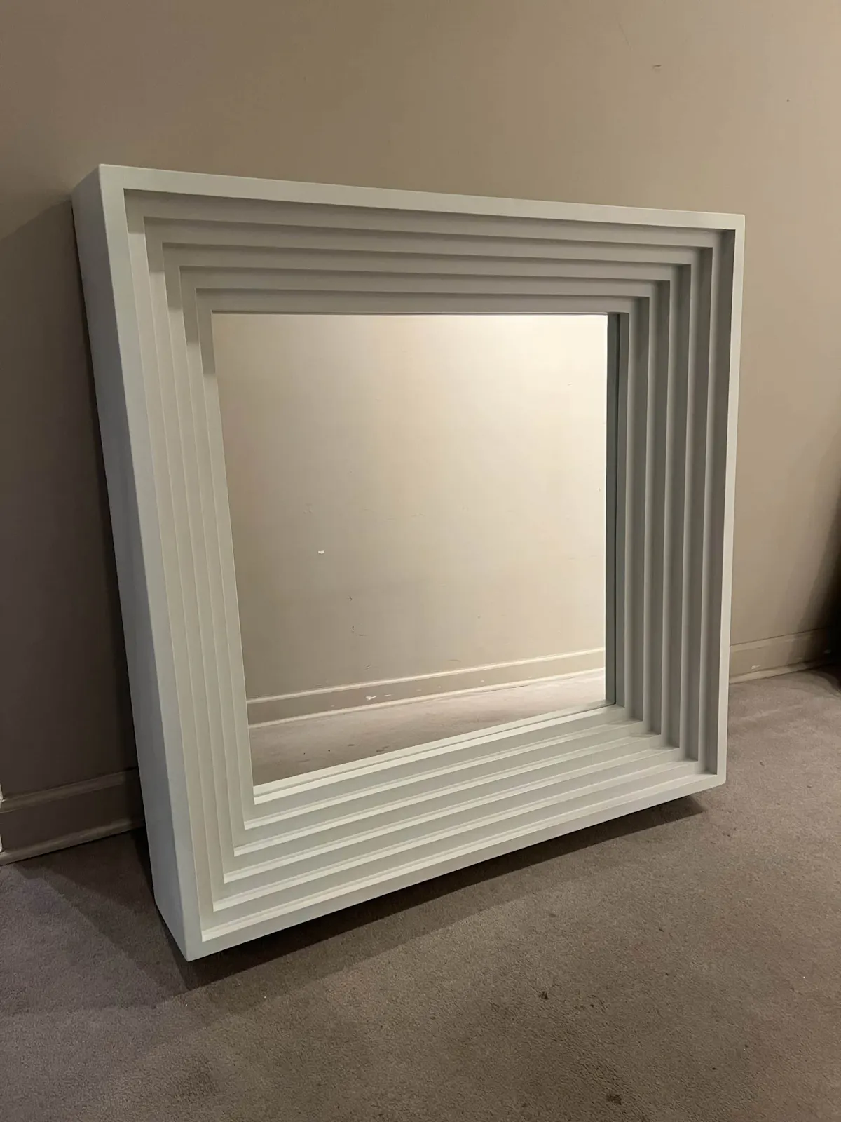 Hickory Chair HC3092-10/20 Lemons Stepped Mirror Hickory Chair HC3092-10/20 Lemons Stepped Mirror