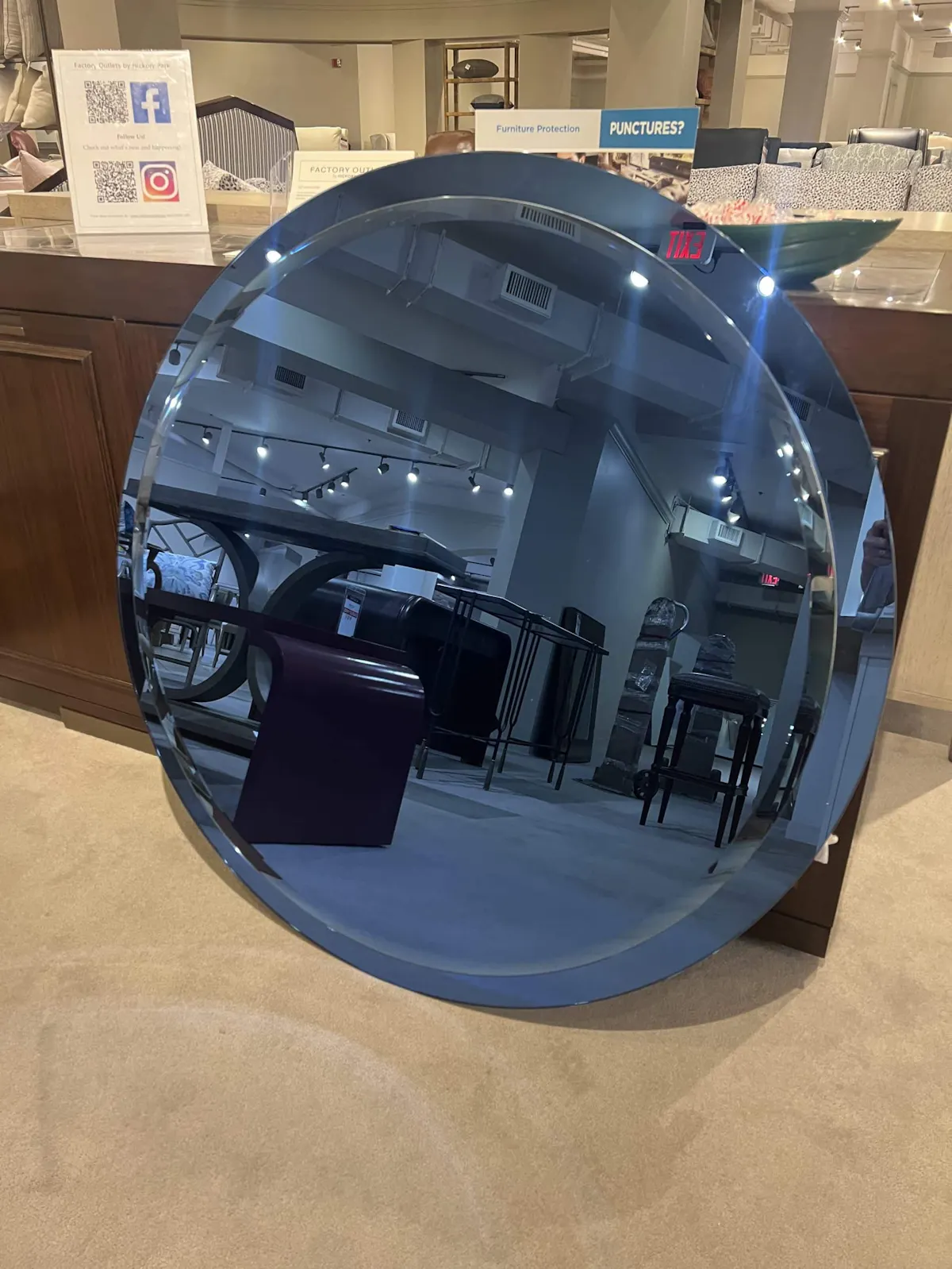 Maitland-Smith 8250-28/20 Azure Mirror Maitland-Smith 8250-28/20 Azure Mirror