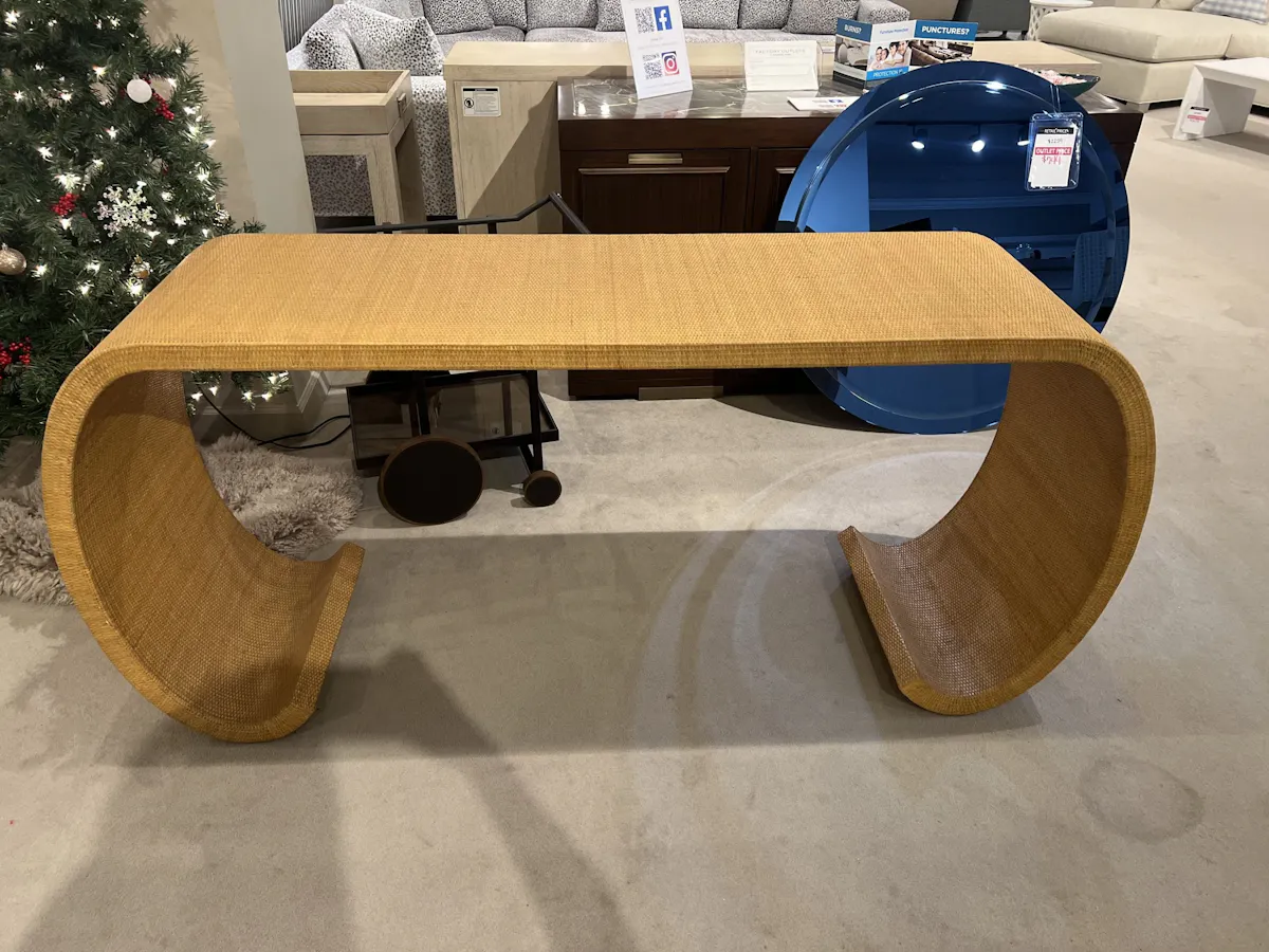 Highland House HH26-508-AS/30 Console Table Highland House HH26-508-AS/30 Console Table