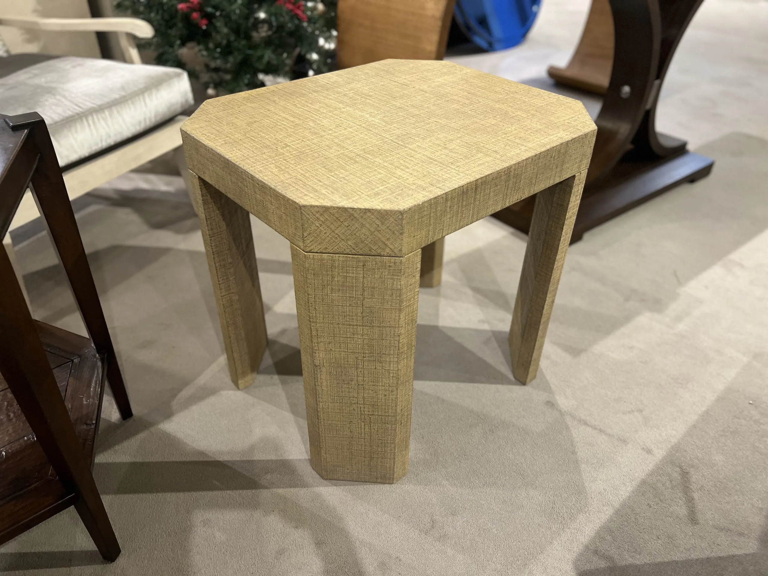 Century C7A-622/160 Gustav Side Table